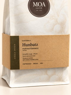 MOA Caffè Hunbatz — détail de la banderole